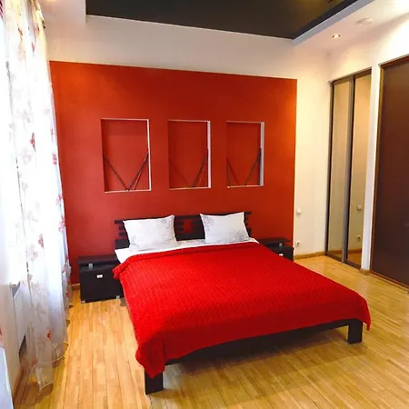 Aparthome Opera Theatre Львов