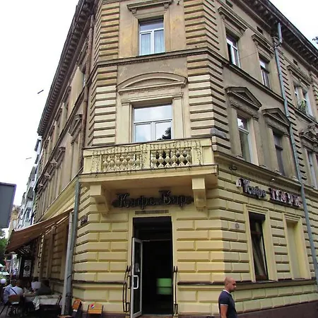 Aparthome Opera Theatre Без Відключень Світла Daire *